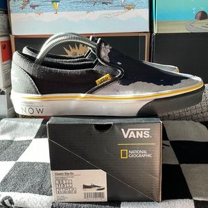 Vans x National Geographic slip on